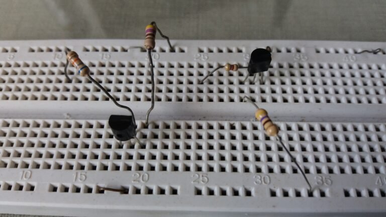 How to polarize the BJT transistor? (Part 1)