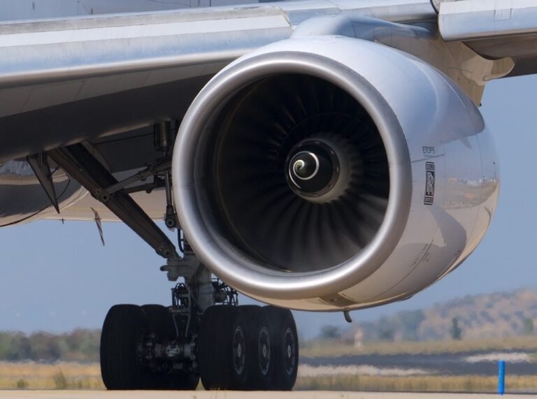 Turbofan jet engine: how it works?