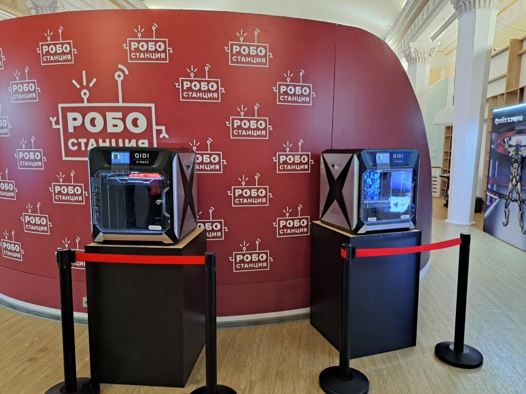 Impressoras 3D em Robostantsiya