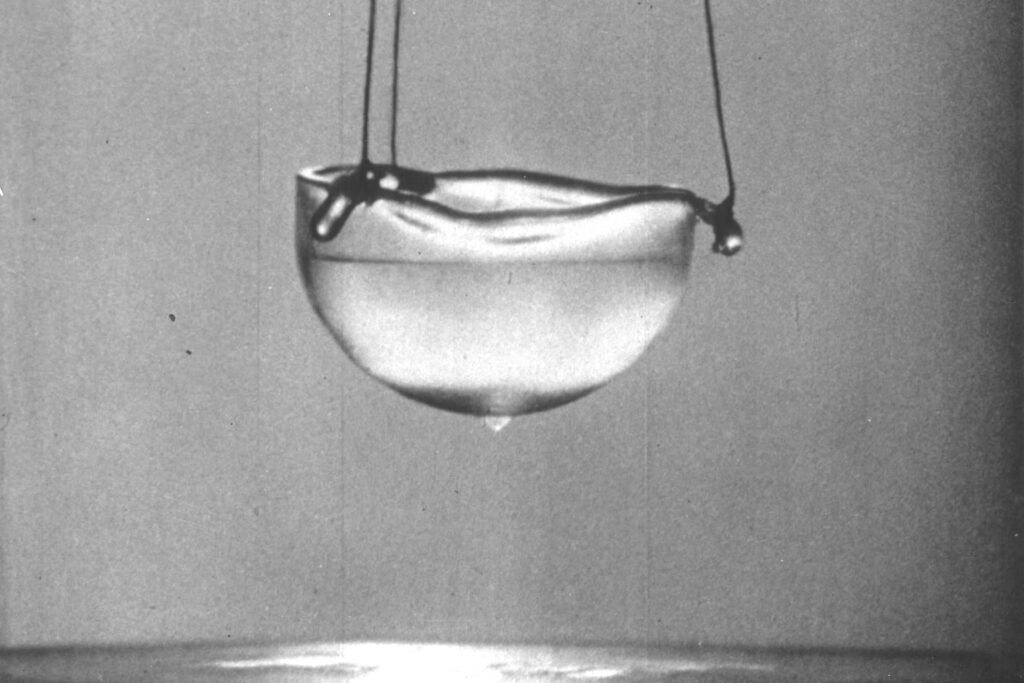 helium superfluid