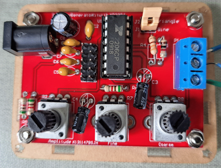 Montagem do kit gerador de funções XR2206